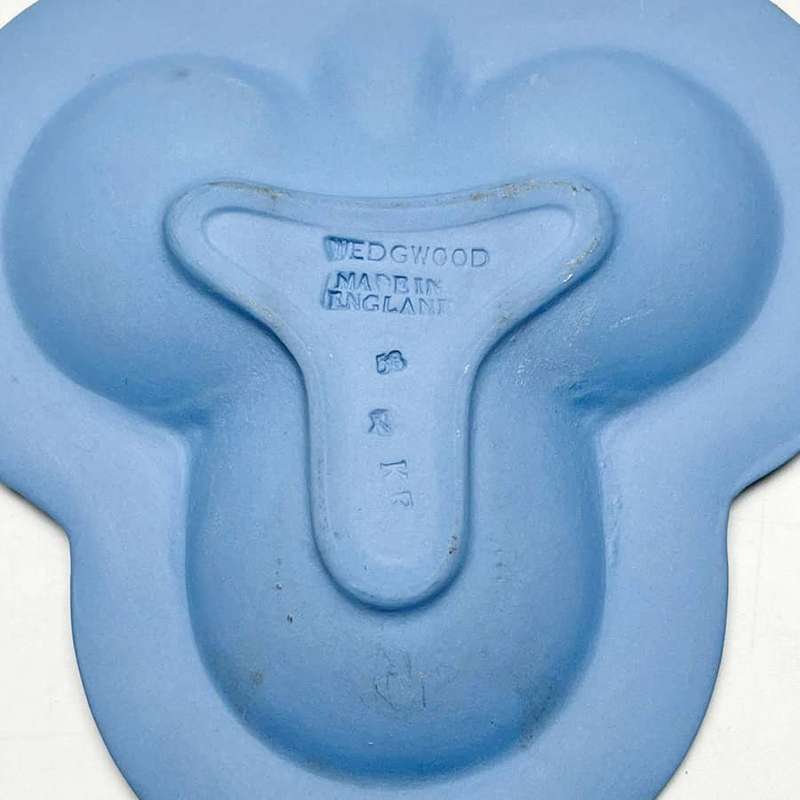 Wedgwood Jasperware Pegasus Club Shaped Tray