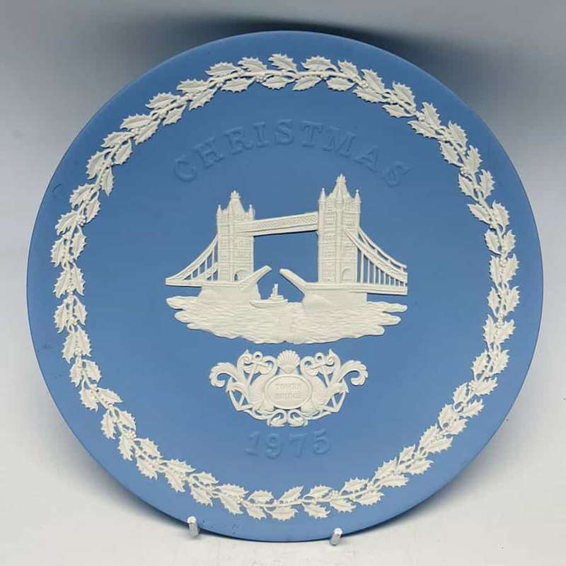 Wedgwood Blue Jasperware Plate Christmas 1975