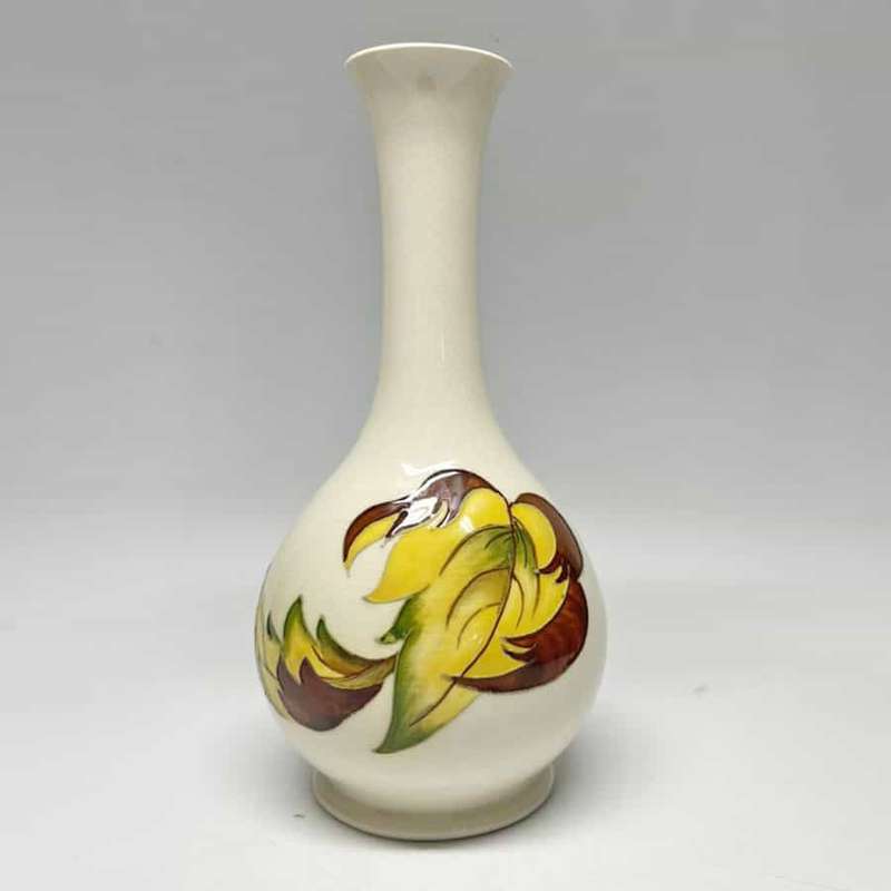 Moorcroft Vase Tumbling Autumn Leaves