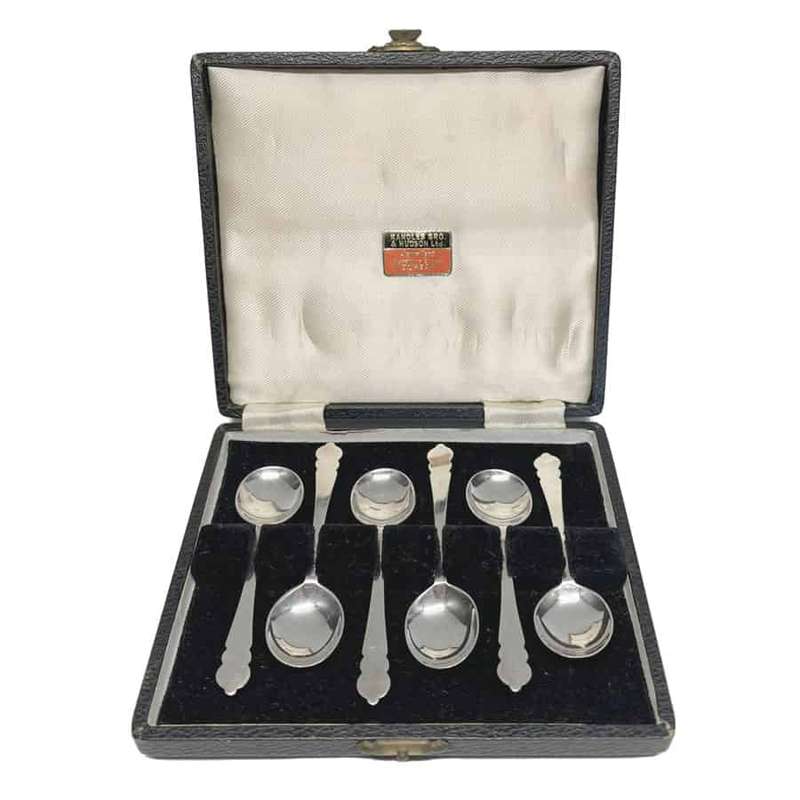 Hallmarked Silver Birmingham 1945 Coffee Spoons