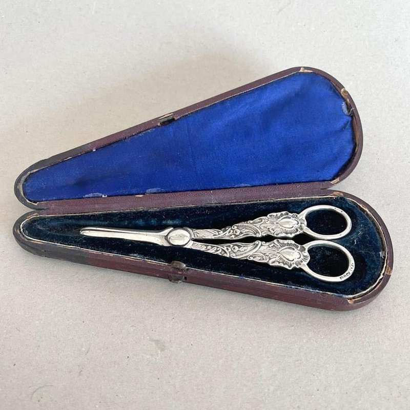 Hallmarked Silver Grape Scissors Chester 1901