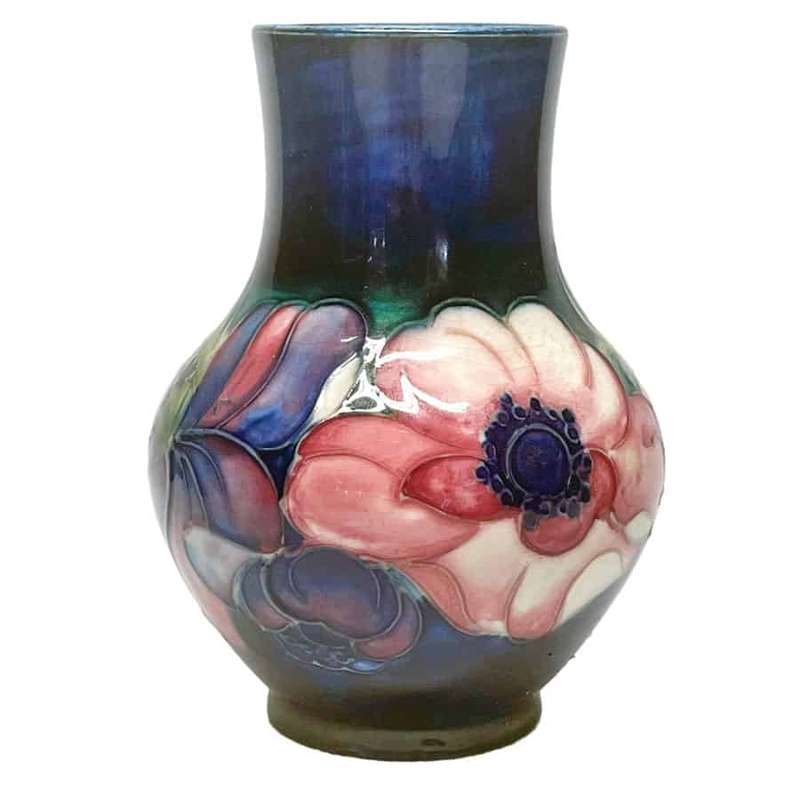 Moorcroft Anemone Pattern Vase 13cm