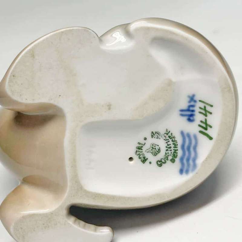 Royal Copenhagen Sea Lion 1441