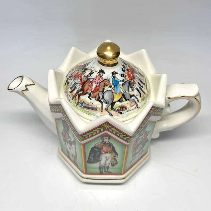 Sadler Duke Of Wellington Tea Pot