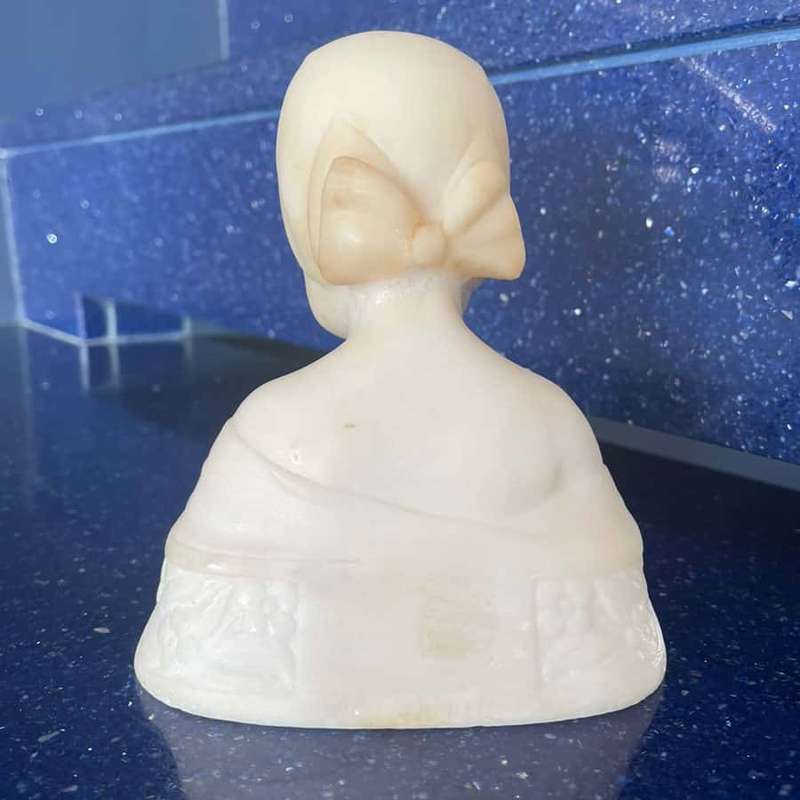 Victorian Alabaster Girl Sigismund Wernekinck