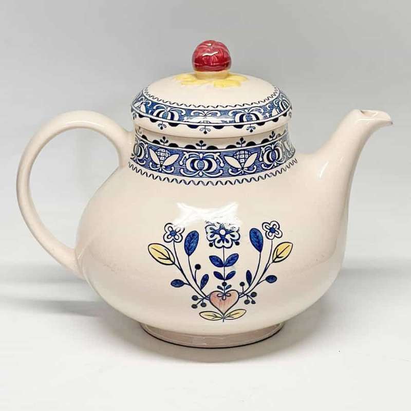 Johnson Brothers Hearts and Flowers Tea Pot