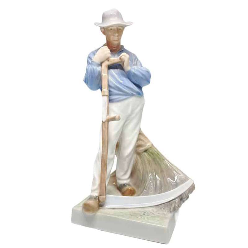 Royal Copenhagen Harvester Figurine 685