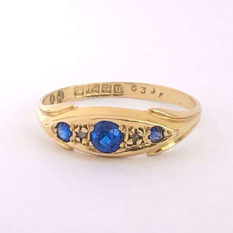 Victorian 18ct Gold Saphire And Diamond Ring