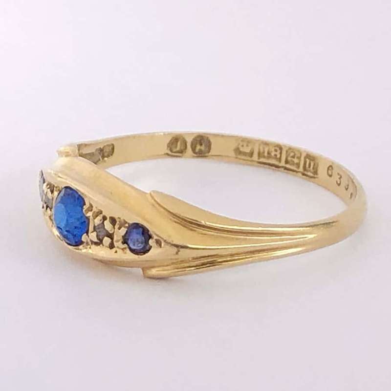 Victorian 18ct Gold Saphire And Diamond Ring