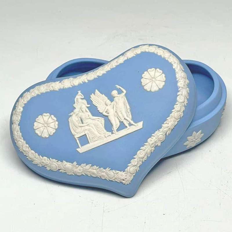 Wedgwood Jasperware Heart Shaped Angel Trinket