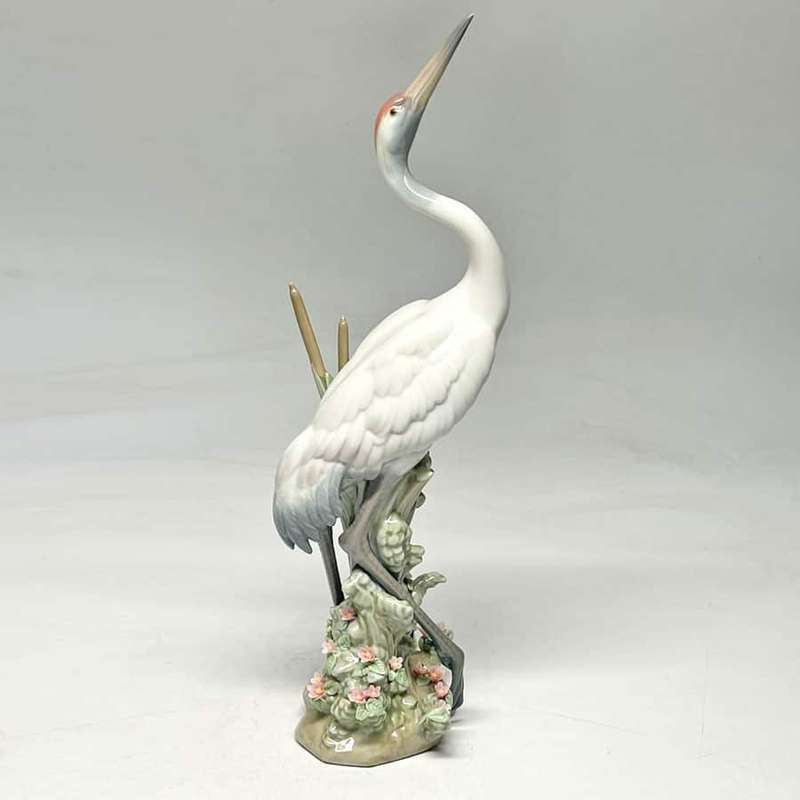 Lladro Daisa Dancing Crane