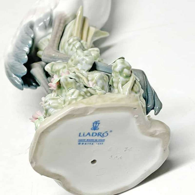 Lladro Daisa Dancing Crane