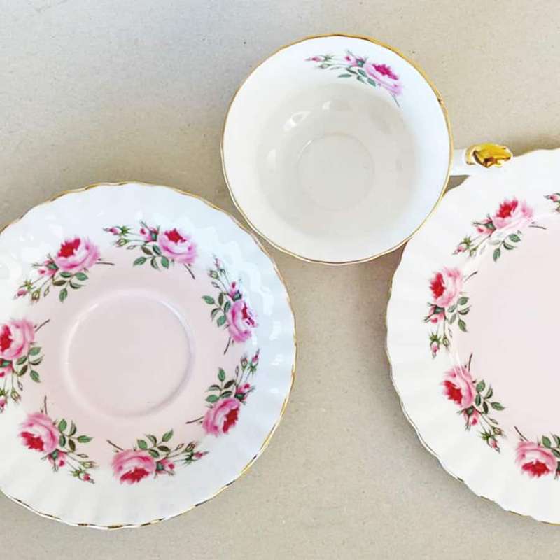 Royal Albert Tea Trio Moss Rose With Pink and White Bands
