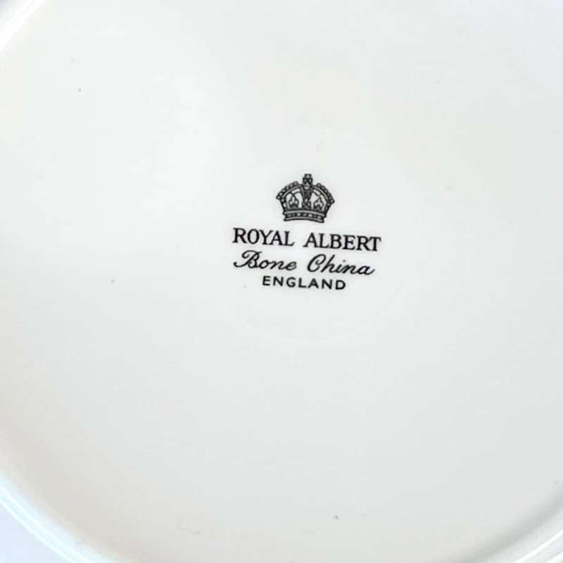 Royal Albert Tea Trio Moss Rose With Pink and White Bands