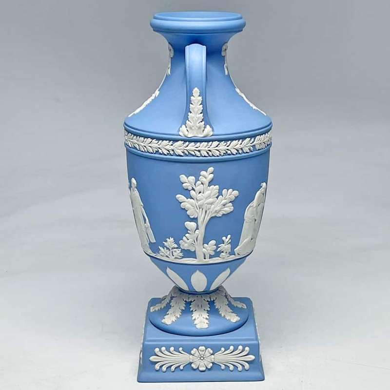 Wedgwood Jasper Ware Urn Vase On Base