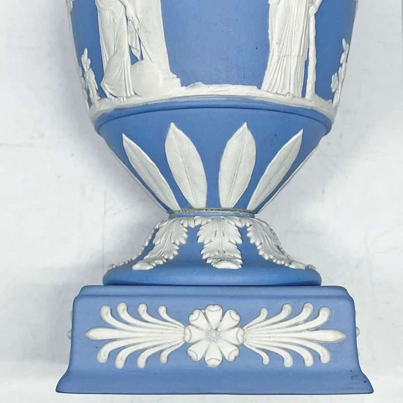 Wedgwood Jasper Ware Urn Vase On Base