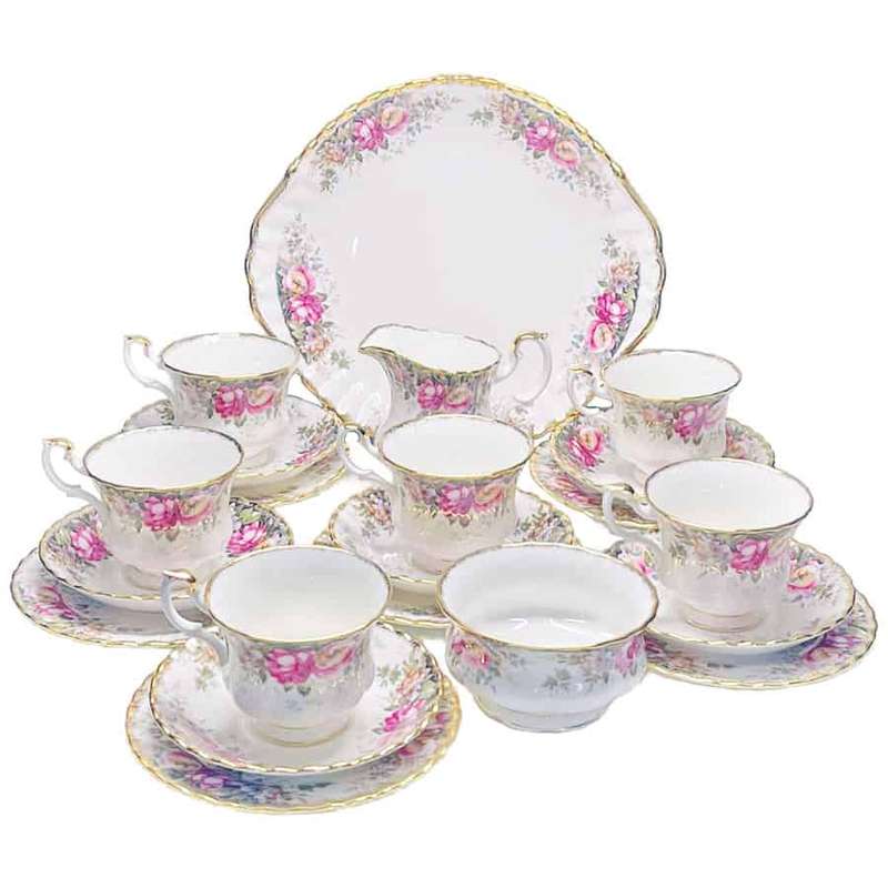 Royal Albert 21 Piece Autumn Roses Tea Set