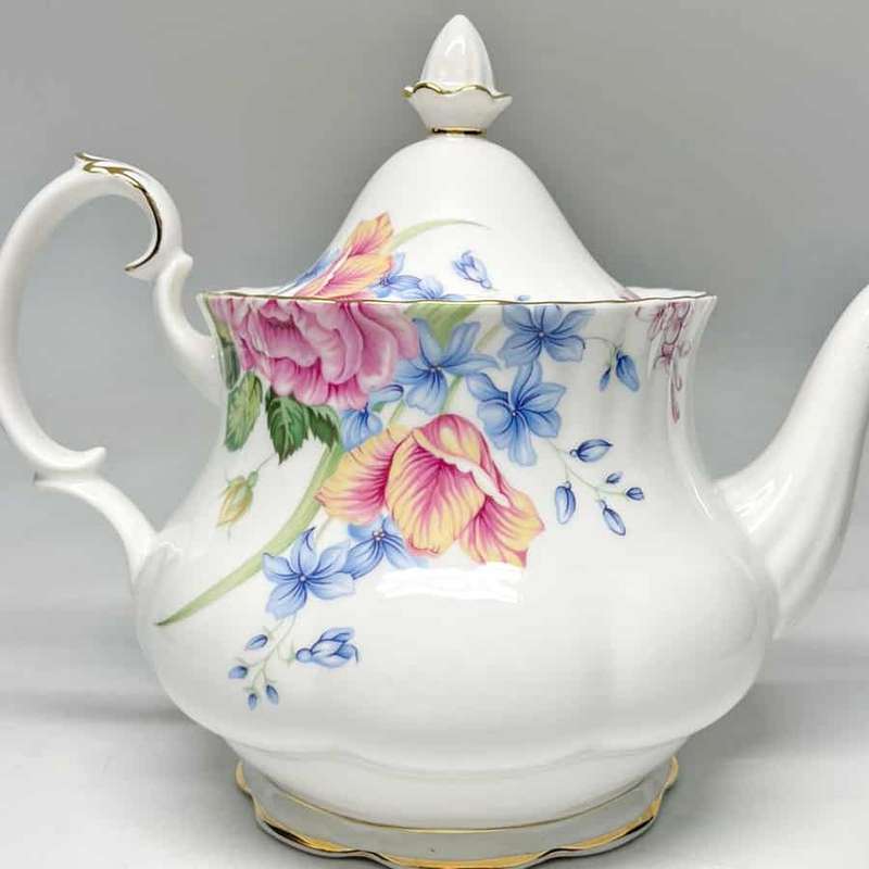 Royal Albert Beatrice Tea Pot