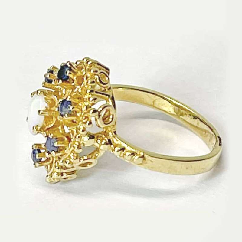 14CT Gold Sapphire and Opal Ring