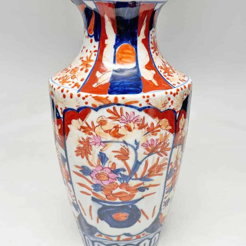 Late 19th Century Japanese Imari Vase