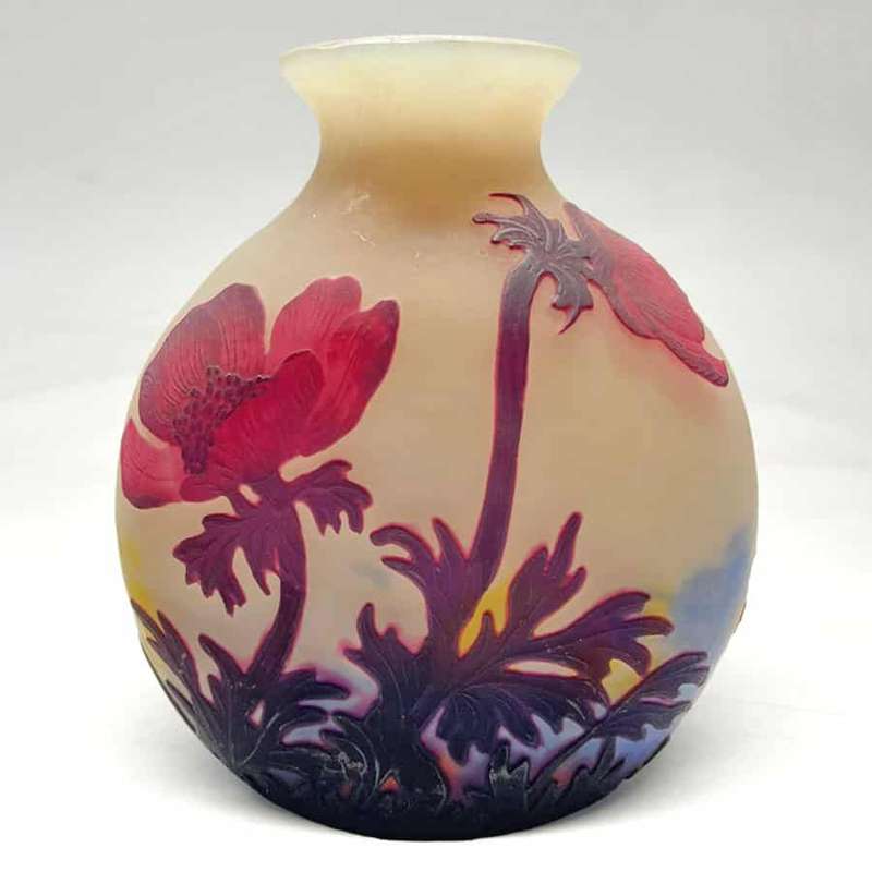 Müller Frères Wheel Carved Cameo Glass Poppy Vase C1920