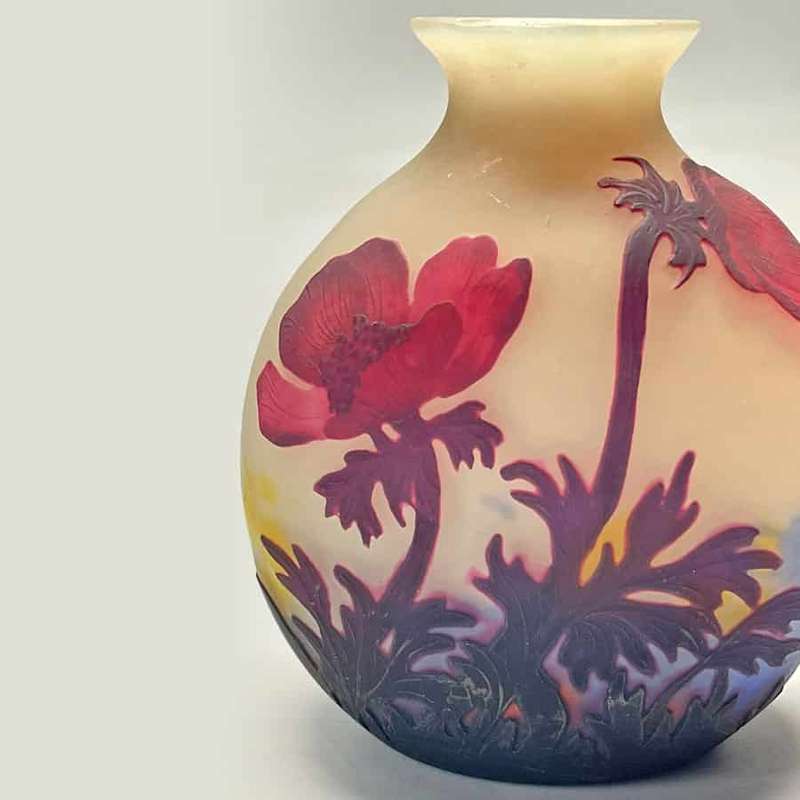 Müller Frères Wheel Carved Cameo Glass Poppy Vase C1920