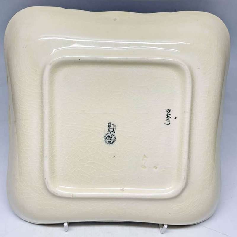 Royal Doulton Gnomes Munchkins Scalloped Square  Bowl D4497