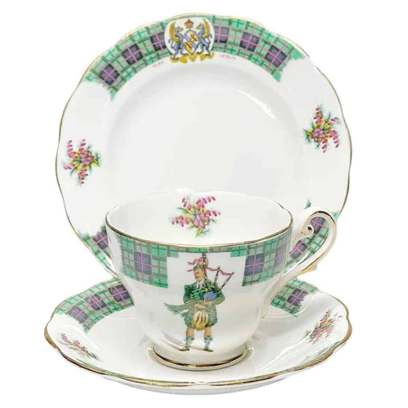 Royal Stafford Bonnie Scotland Trio Clan Leslie