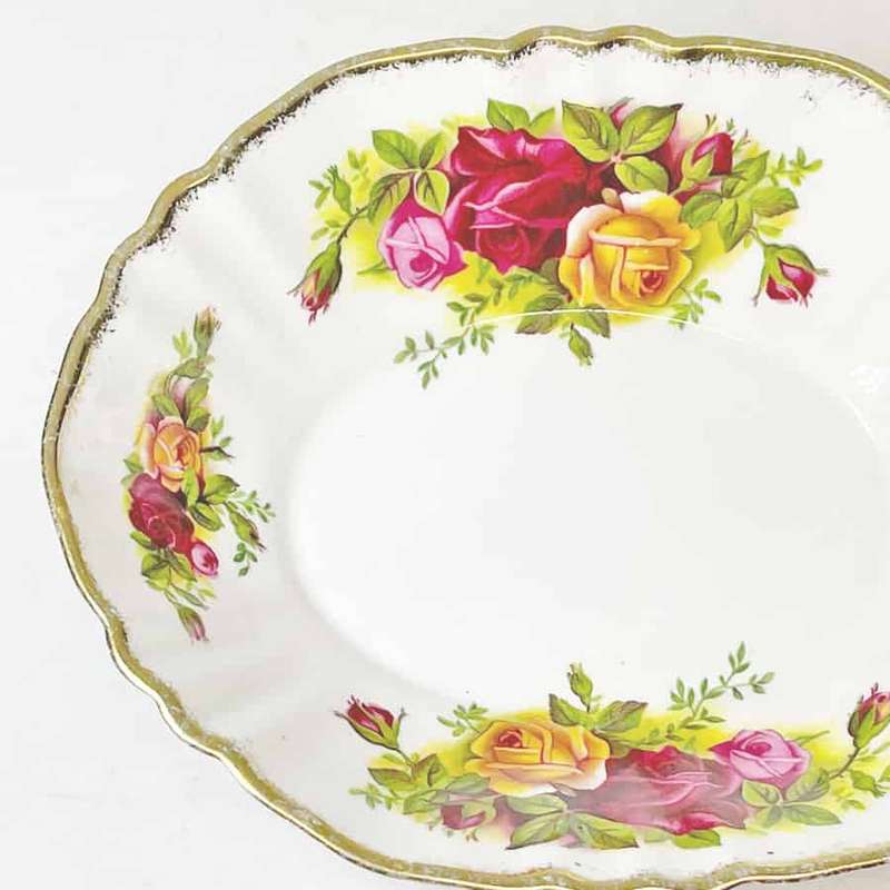 Royal Albert Old Country Roses Fluted Bon Bon
