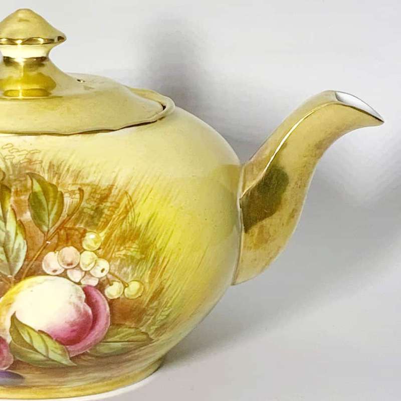 Aynsley Orchard Gold D Jones Tea Pot