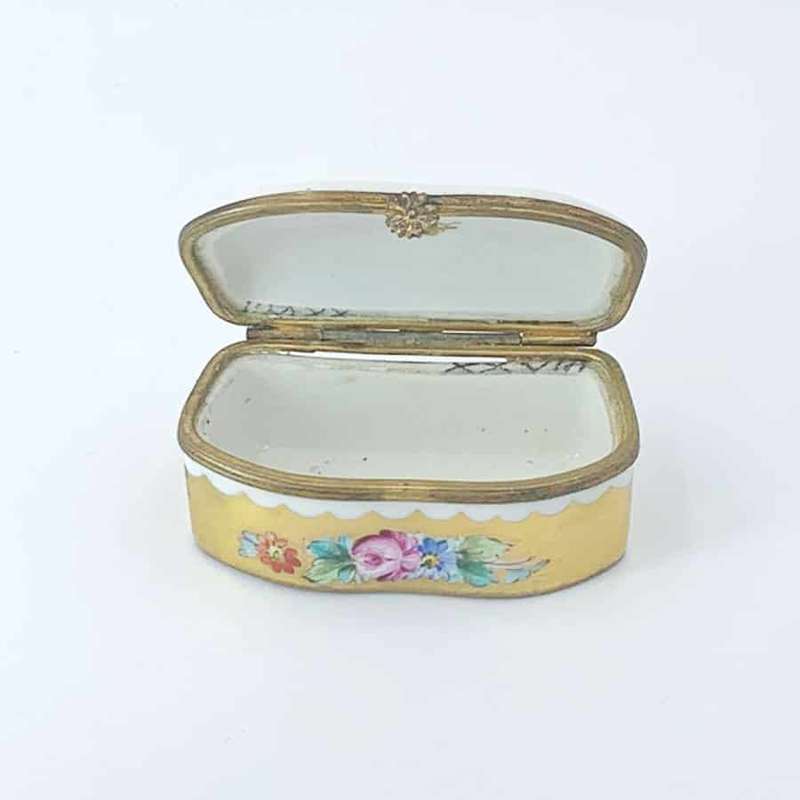 Hoffmann Basel Hand Painted Hinged Pill Box 20th