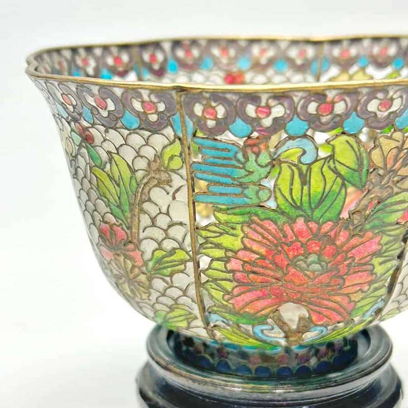 Exquisite Antique Chinese Plique-A-Jour Cloisonné Bowl