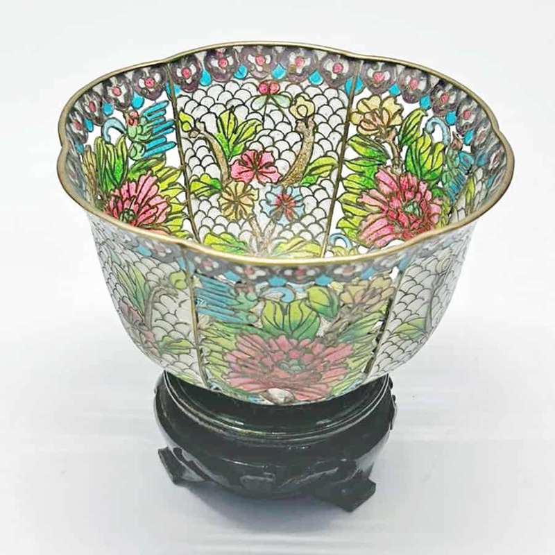 Exquisite Antique Chinese Plique-A-Jour Cloisonné Bowl