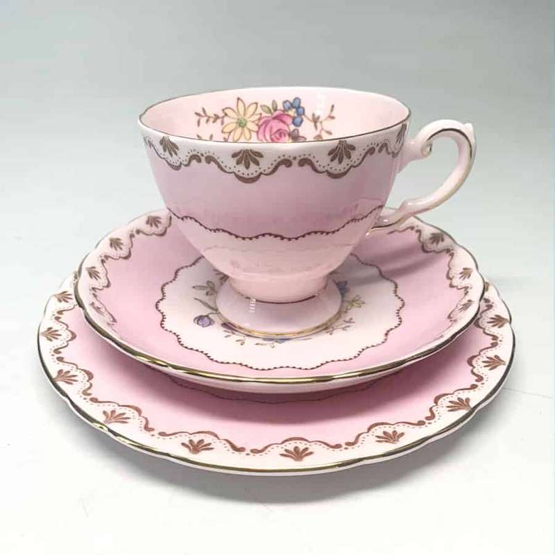 Royal Tuscan Pink Floral Tea Trio 9056