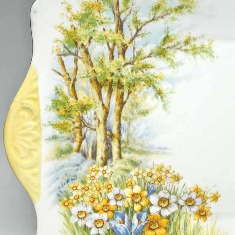 Shelley Daffodil Time Tea Large Cake Plate