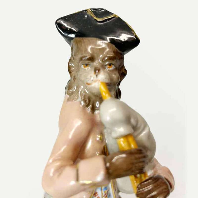 Sitzendorf Porzellanmanufaktur Monkey Band Bag Pipe Player