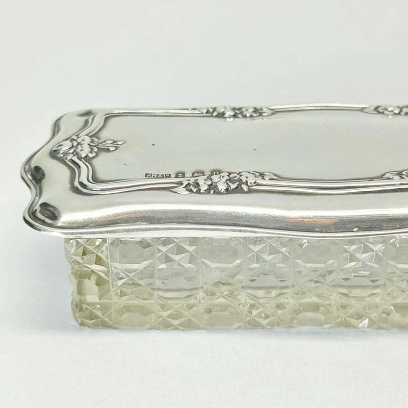 Hallmarked Silver Trinket Box Birmingham 1928