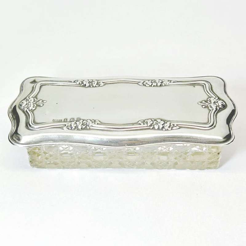 Hallmarked Silver Trinket Box Birmingham 1928