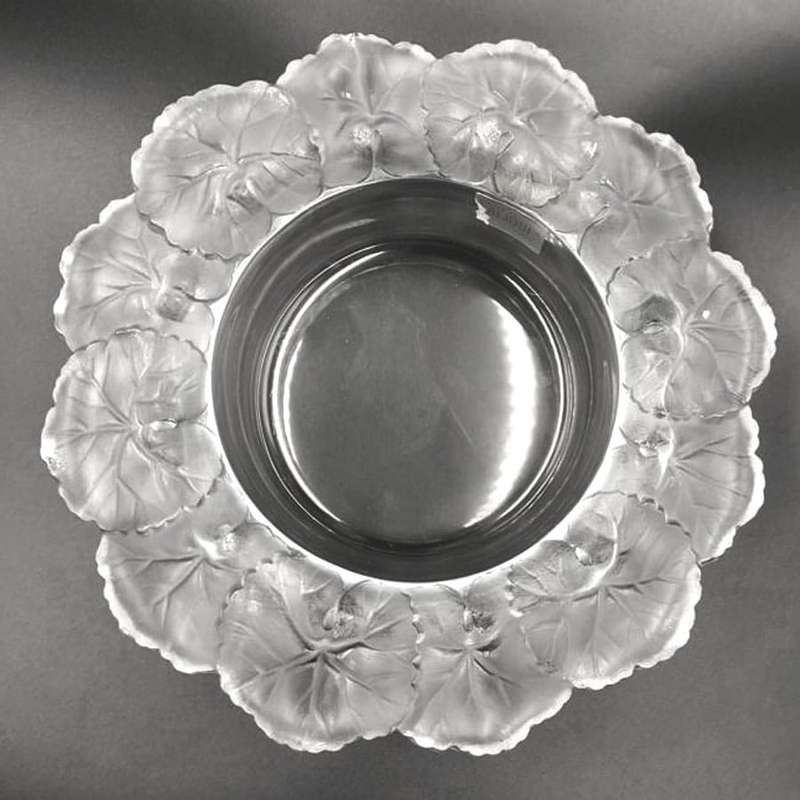 Lalique Opalencent Glass Honfleur Leaf Design Bowl