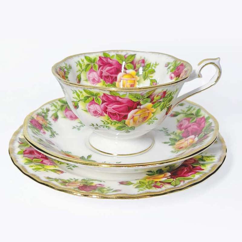 Royal Albert Old Country Roses Avon Trio