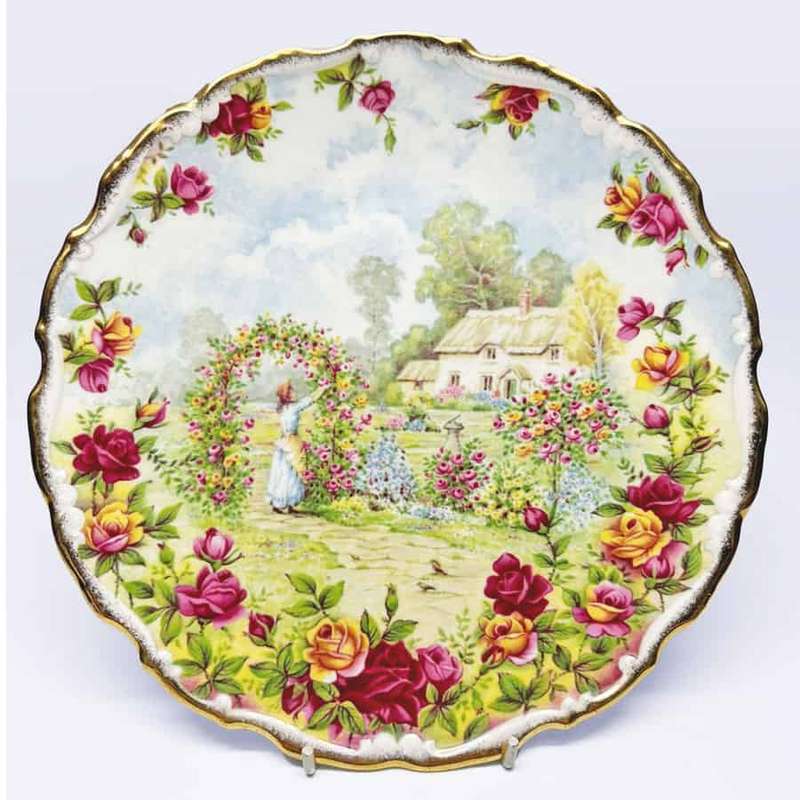 Royal Albert Old Country Roses Garden Plate