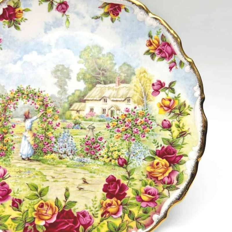Royal Albert Old Country Roses Garden Plate