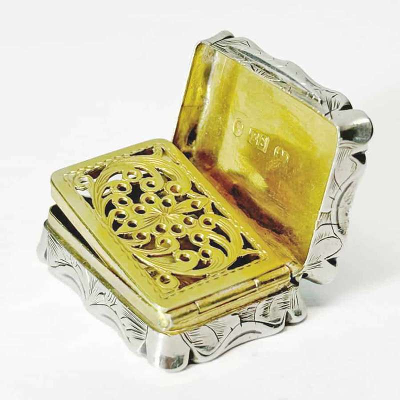Victorian Sterling Silver Vinaigrette By Edward Smith Birmingham 1854