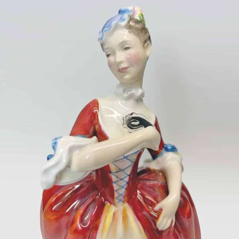 Masquerade  HN2259 Royal Doulton Figurine