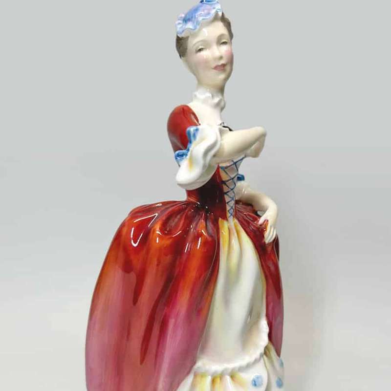 Masquerade  HN2259 Royal Doulton Figurine