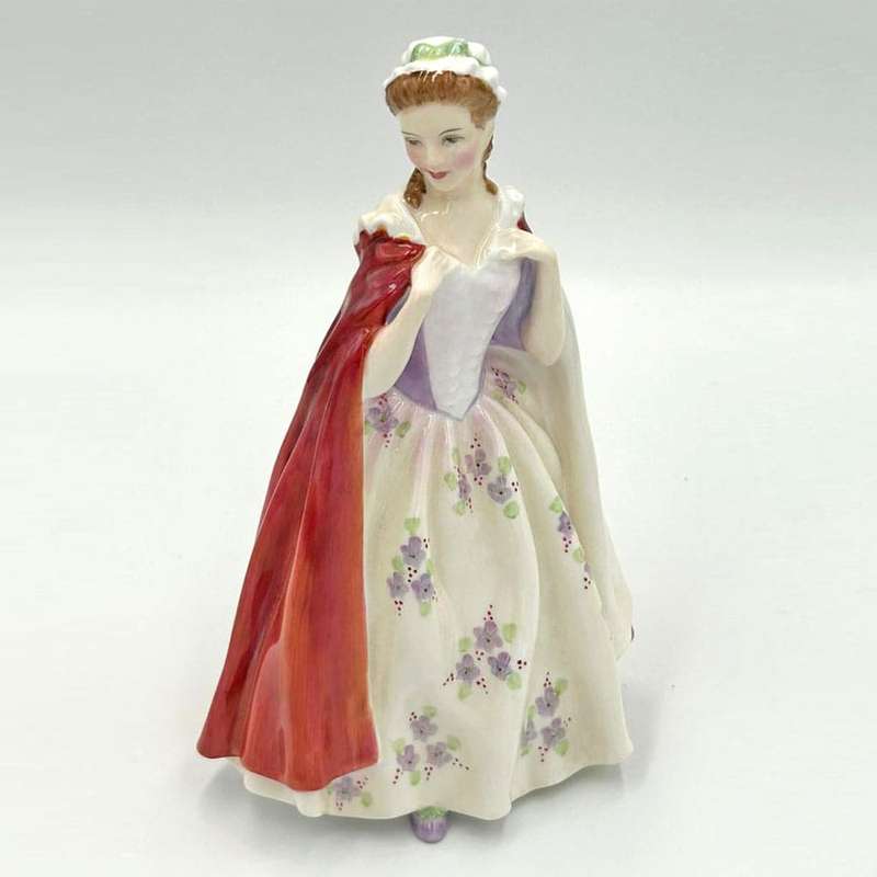 Royal Doulton Figurine Bess HN2002