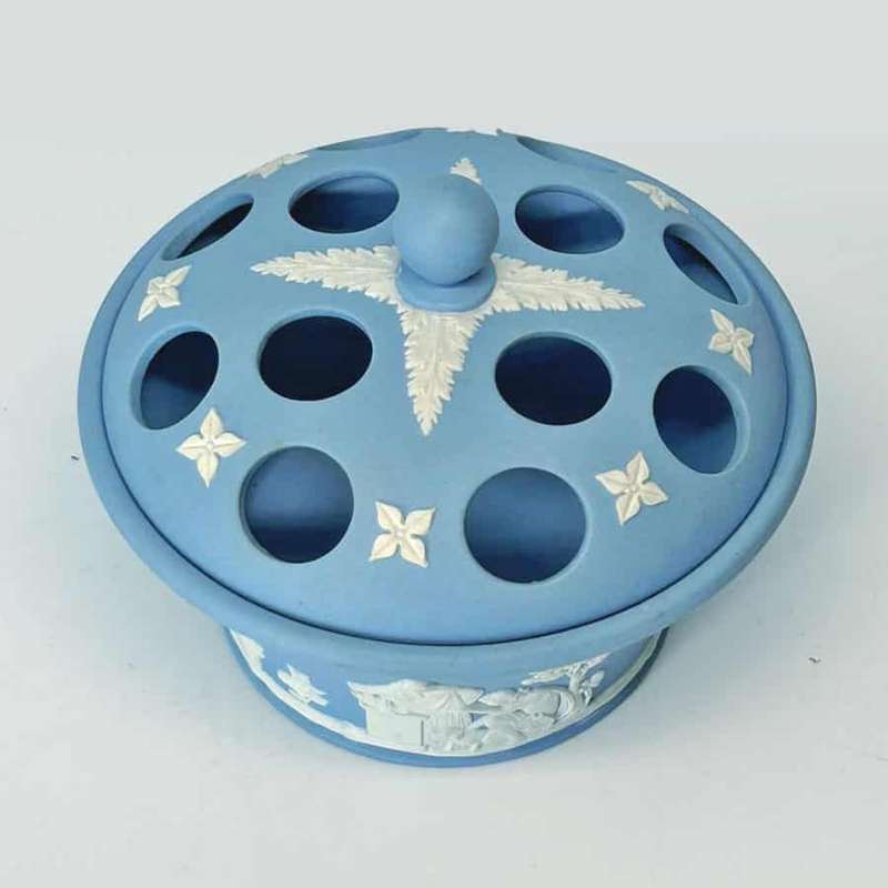 Wedgwood Jasper Ware Maiden Potpourri And Cover