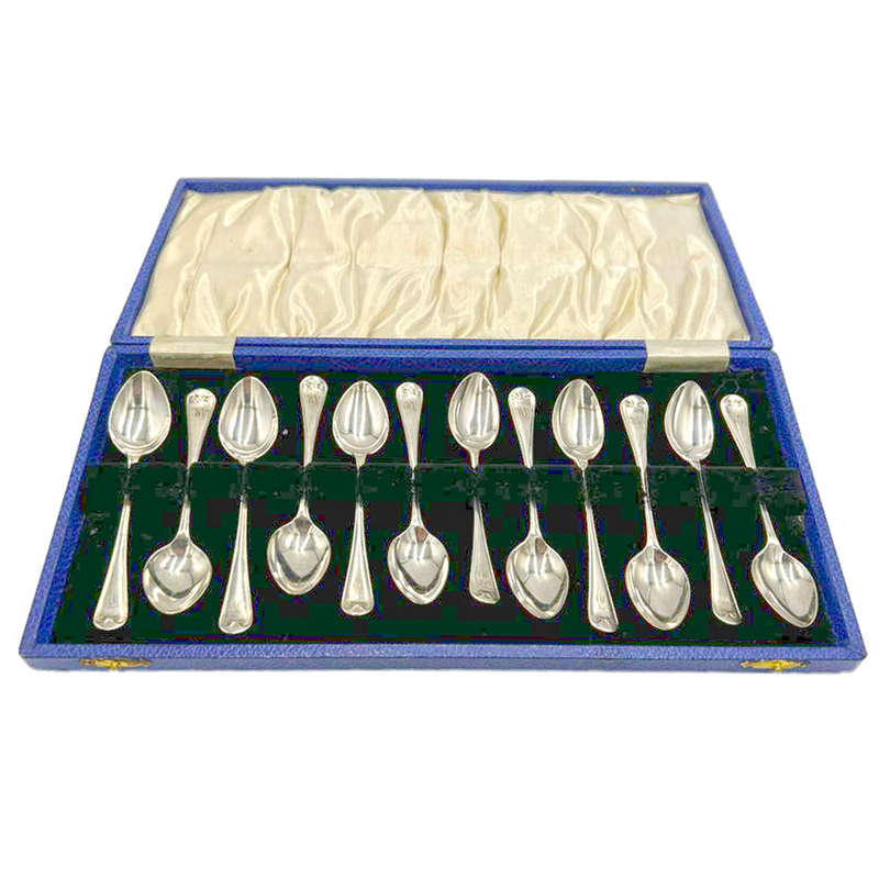 Hallmarked Silver Set of 12 Tea Spoons Birmingham 1902