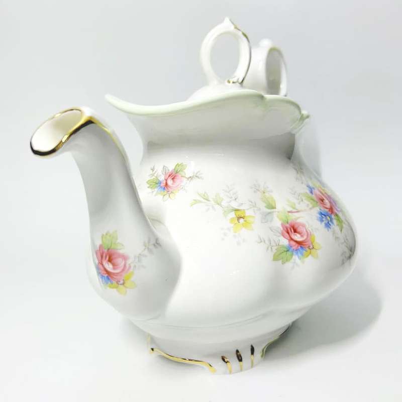 Royal Albert Colleen Large Tea Pot