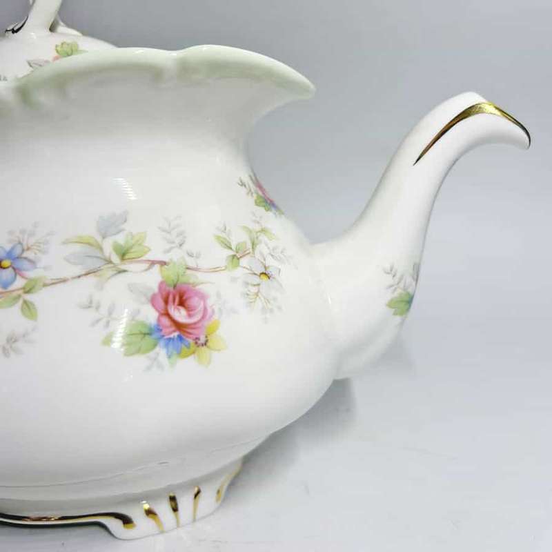 Royal Albert Colleen Large Tea Pot